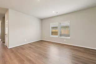 12011 Rushing Rdg Dr, Baytown, TX 77523 - Photo 3