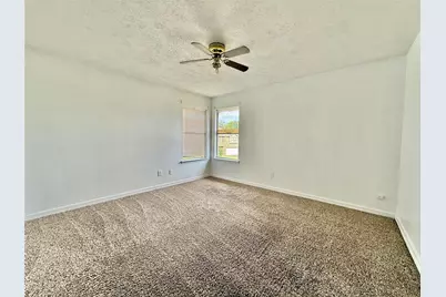 223 Almond Drive, Lake Jackson, TX 77566 - Photo 7