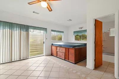 8406 E Mount Houston Road, Houston, TX 77050 - Photo 13