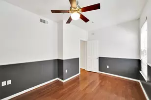 2216 Chenevert St, Houston, TX 77003 - Photo 15
