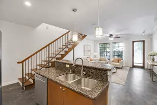 2216 Chenevert St, Houston, TX 77003 - Photo 5