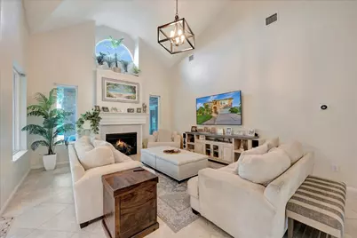 322 Marina Oaks Court, Kemah, TX 77565 - Photo 11