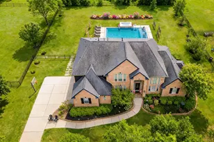 8906 Majesty Ln, Richmond, TX 77469 - Photo 1