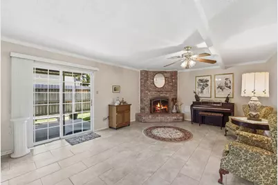 10622 Sagevale Lane, Houston, TX 77089 - Photo 9