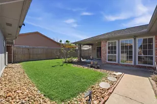 10622 Sagevale Ln, Houston, TX 77089 - Photo 23