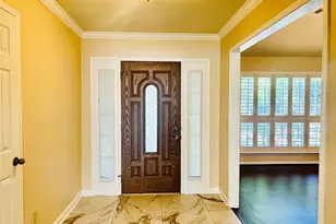 8815 Crazy Horse Trail, Houston, TX 77064 - Photo 3