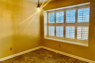 8815 Crazy Horse Trail, Houston, TX 77064 - Photo 7