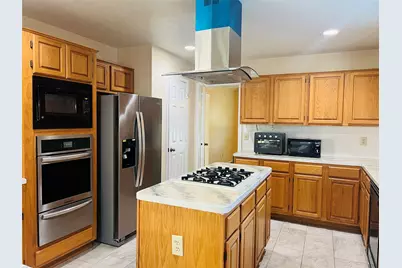 8815 Crazy Horse Trail, Houston, TX 77064 - Photo 5