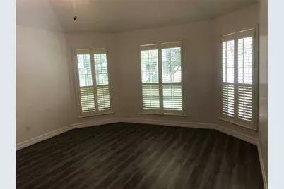 135 Lakeside Drive, Conroe, TX 77356 - Photo 17