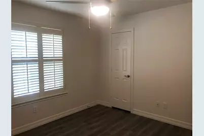 135 Lakeside Drive, Conroe, TX 77356 - Photo 15