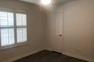 135 Lakeside Dr, Conroe, TX 77356 - Photo 15