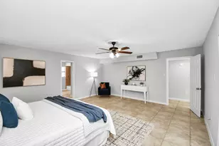 409 E Fair Harbor Ln, Houston, TX 77079 - Photo 17