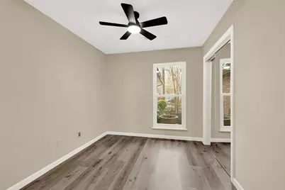 5306 Shady Gardens Drive, Houston, TX 77339 - Photo 21