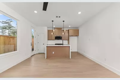 7208 Weyburn Street #A, Houston, TX 77028 - Photo 7