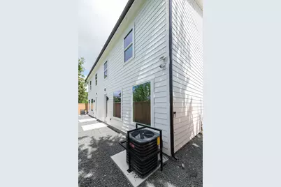 7208 Weyburn Street #A, Houston, TX 77028 - Photo 17