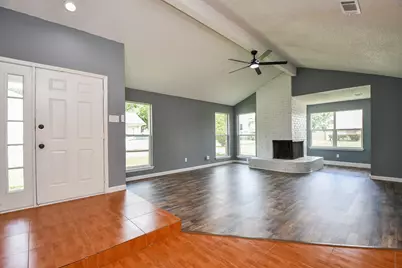 17022 Quail Park Drive, Missouri City, TX 77489 - Photo 5
