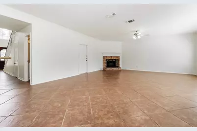 8518 Sports Haven Drive, Humble, TX 77346 - Photo 5