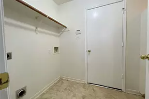 15723 Crooked Arrow Dr, Sugar Land, TX 77498 - Photo 13