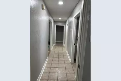 10622 Norton Drive, Houston, TX 77043 - Photo 5