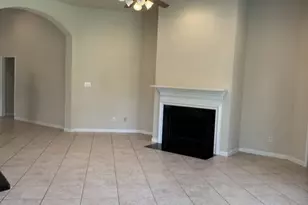 5551 Linden Rose Ln Ln, Sugar Land, TX 77479 - Photo 5