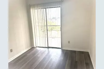 2824 S Bartell Drive, Houston, TX 77054 - Photo 9