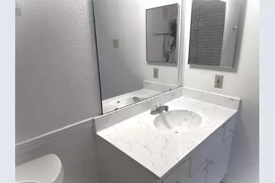 2824 S Bartell Drive, Houston, TX 77054 - Photo 11