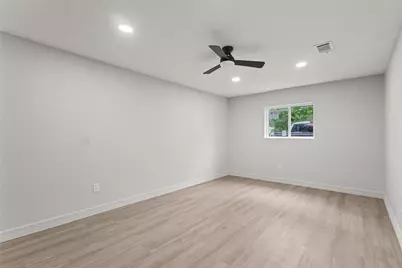 170 Maple Street, Vidor, TX 77662 - Photo 11