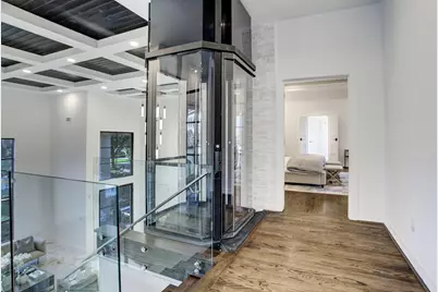 5158 Huckleberry Circle, Houston, TX 77056 - Photo 7