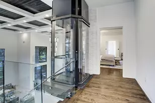 5158 Huckleberry Cir, Houston, TX 77056 - Photo 7