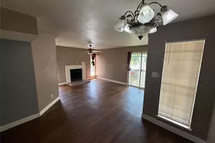 10501 South Dr, Houston, TX 77099 - Photo 13