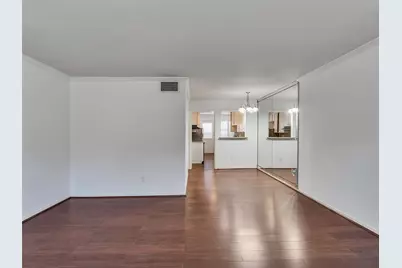 5230 Arboles Drive #4, Houston, TX 77035 - Photo 3