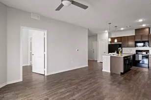 2551 N Guadalupe St, Seguin, TX 78155 - Photo 21
