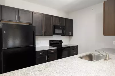 2551 N Guadalupe Street #3304, Seguin, TX 78155 - Photo 5