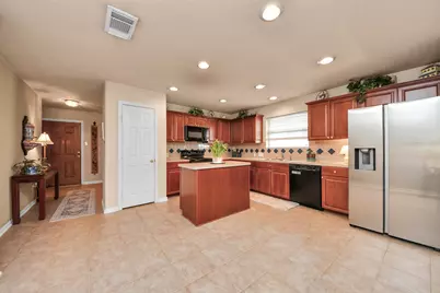 2626 Falling Forest Court, Richmond, TX 77406 - Photo 7