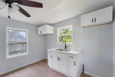 7006 Sherman Street, Houston, TX 77011 - Photo 31