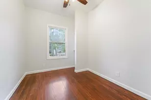 7006 Sherman St, Houston, TX 77011 - Photo 13
