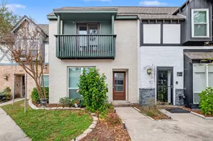 811 Threadneedle St, Houston, TX 77079 - Photo 1