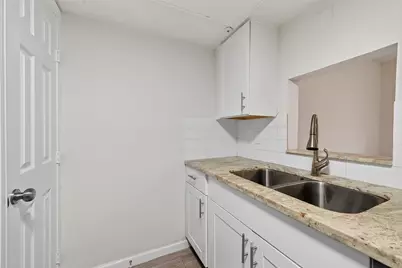 811 Threadneedle Street #258, Houston, TX 77079 - Photo 17