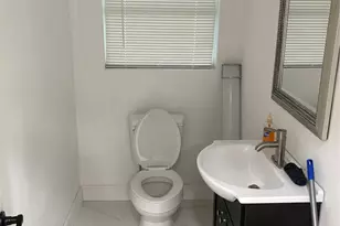 1820 N MacGregor Way, Houston, TX 77023 - Photo 7