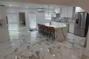 1820 N MacGregor Way, Houston, TX 77023 - Photo 17