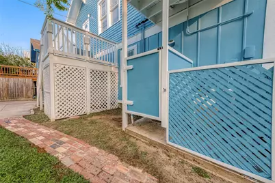 3520 Avenue S 1/2, Galveston, TX 77550 - Photo 13