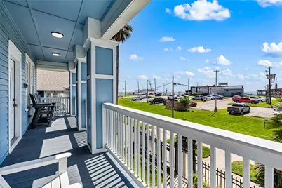 3520 Avenue S 1/2, Galveston, TX 77550 - Photo 1