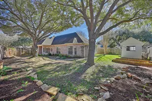 2104 Creekwood Ln, Brenham, TX 77833 - Photo 1