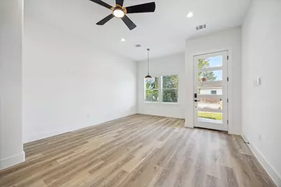 8412 Vera Lou Street, Houston, TX 77051 - Photo 3