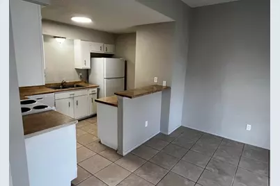 12118 W Bellfort Avenue #C, Houston, TX 77477 - Photo 5