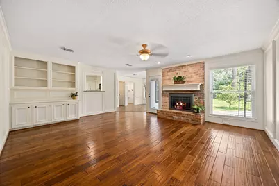 12106 Oakcroft Drive, Houston, TX 77070 - Photo 7