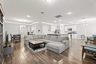 9134 Freeland St, Houston, TX 77075 - Photo 11