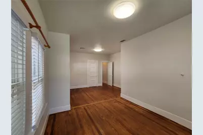 745 E 18th Street, Houston, TX 77008 - Photo 9