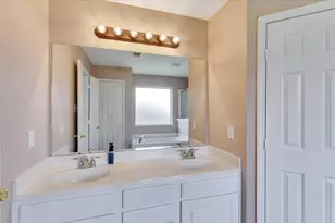 12302 Mint Teal Ct, Houston, TX 77066 - Photo 27