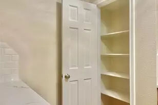 1311 Antoine Dr, Houston, TX 77055 - Photo 11